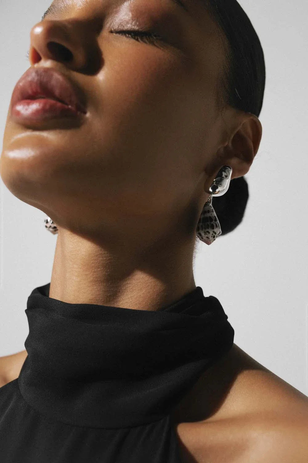 Nassa Earrings